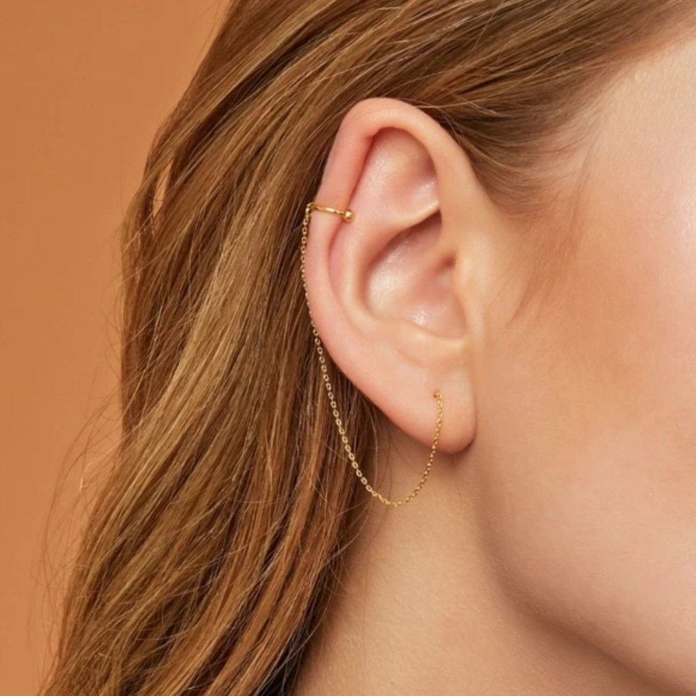 Gold Chain Ear Cuff - Picture 2 of 6